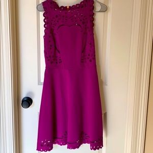 Sleeveless, tailored spring dress